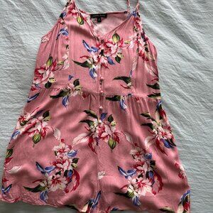 Kendall & Kylie pink floral romper